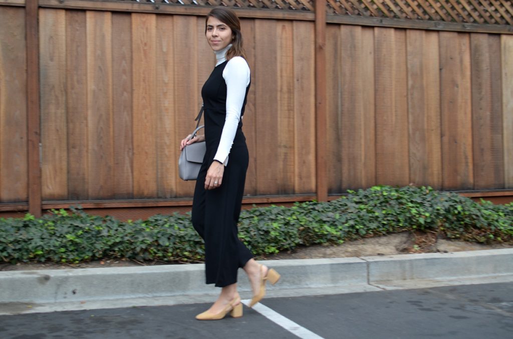 Black jumpsuit, black jumpsuit, slinkback, beige shows link back beige shows, fall style, chico style, fall chic style, stylist, turtle neck blouse, white blouse, chic jumpsuit, bay area blog, bay area blogger, jumpsuit style, fall 2016, karla vargas