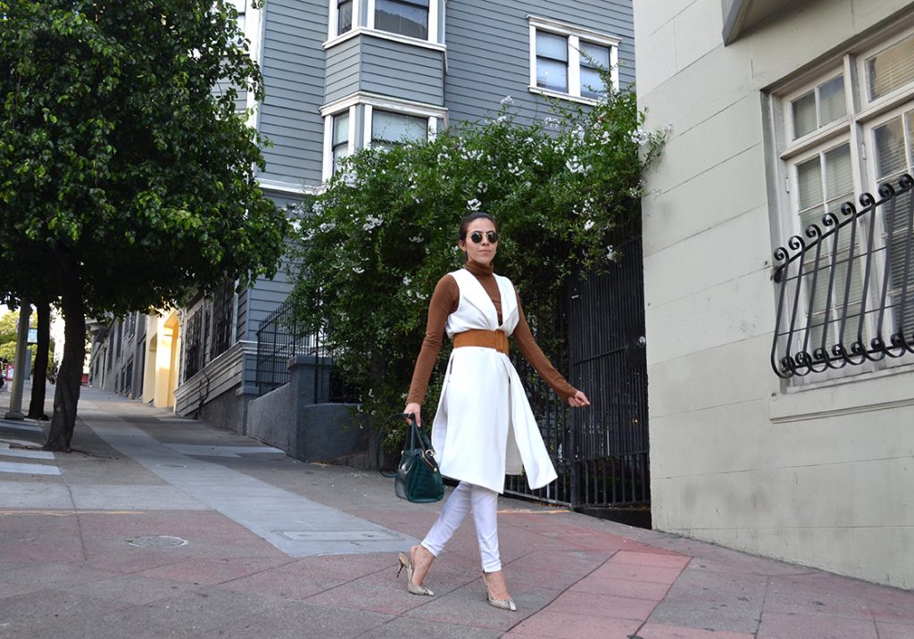 LongVest-WhiteVest-FallStyle-Vest-WhiteJeans-SanFrancisco-SanFranciscoStreets-SanFranciscoStreetStyle-KarlaVargas