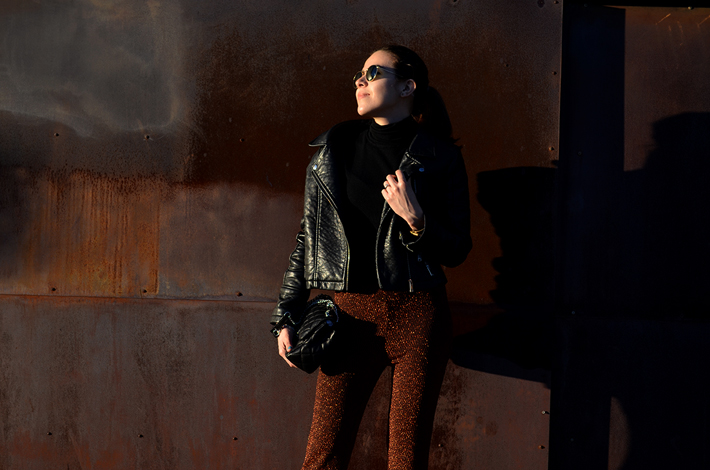 KarlaVargas-BlackJacket-SanDiego-SanDiegoBlogger-StatementPants