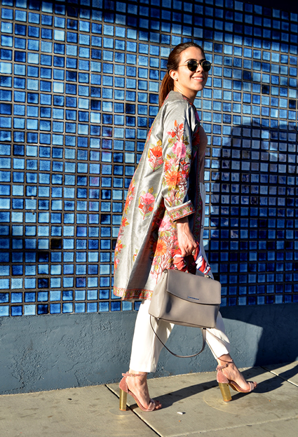 KarlaVargas-Embroidery-Coat-EmbroideryCoat-SanDiegoBlogger-WhitePants-Spring2017