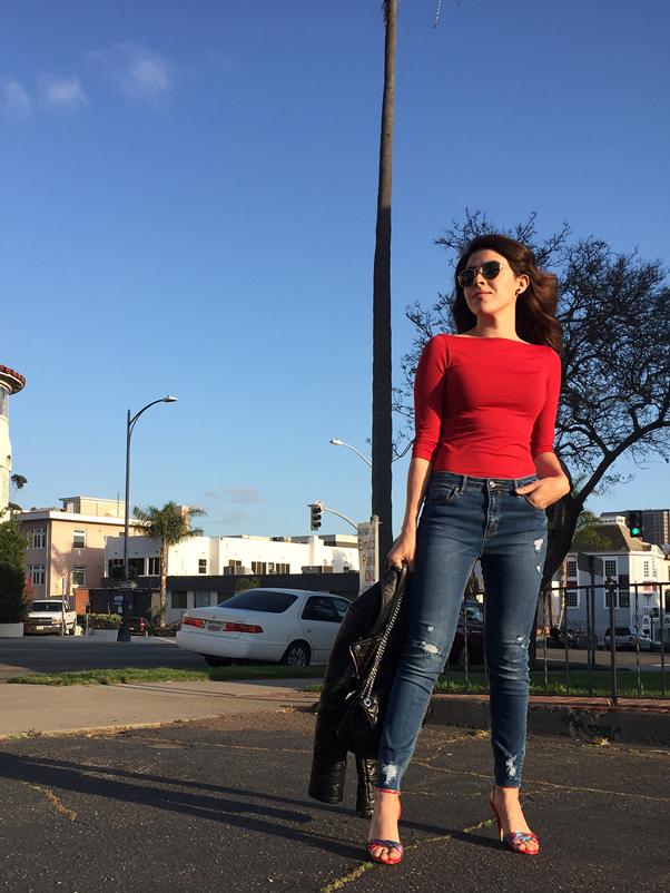 HowMen-Fashion-Style-BlueJeans- Sandals-SpringSummer-Summer-SanDiegoStyleBlogger-Mystylosophy