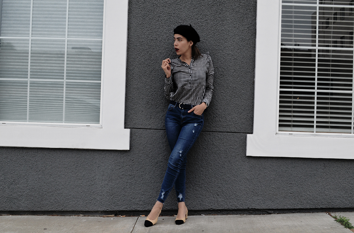 KarlaVargas-MyStylosophy-Gingham-BlackBeret-SanDiegoStyleBlogger-MyStyle-Howto-FrenchStyle-HowTo-Jeans-SanDiegoStreets