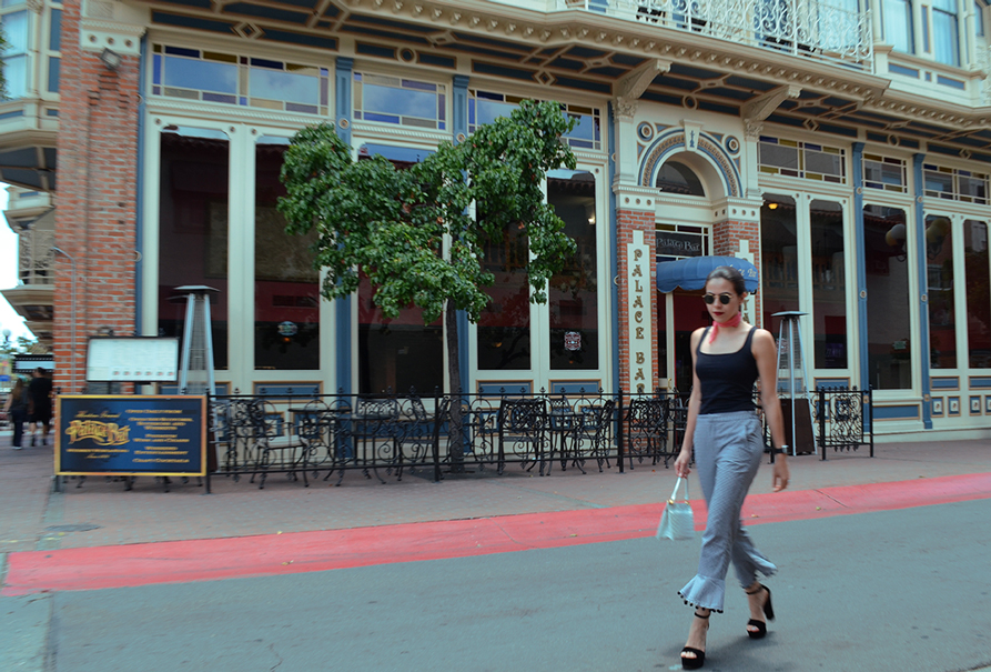 HortonPlazaHotel-SanDiego-KarlaVargas-MyStyle-MyStylosophy-GinghamPants-Summer2017-HowToWearHingham-VintageStyle-SanDiegoStyleBlogger-MexicanBlogger