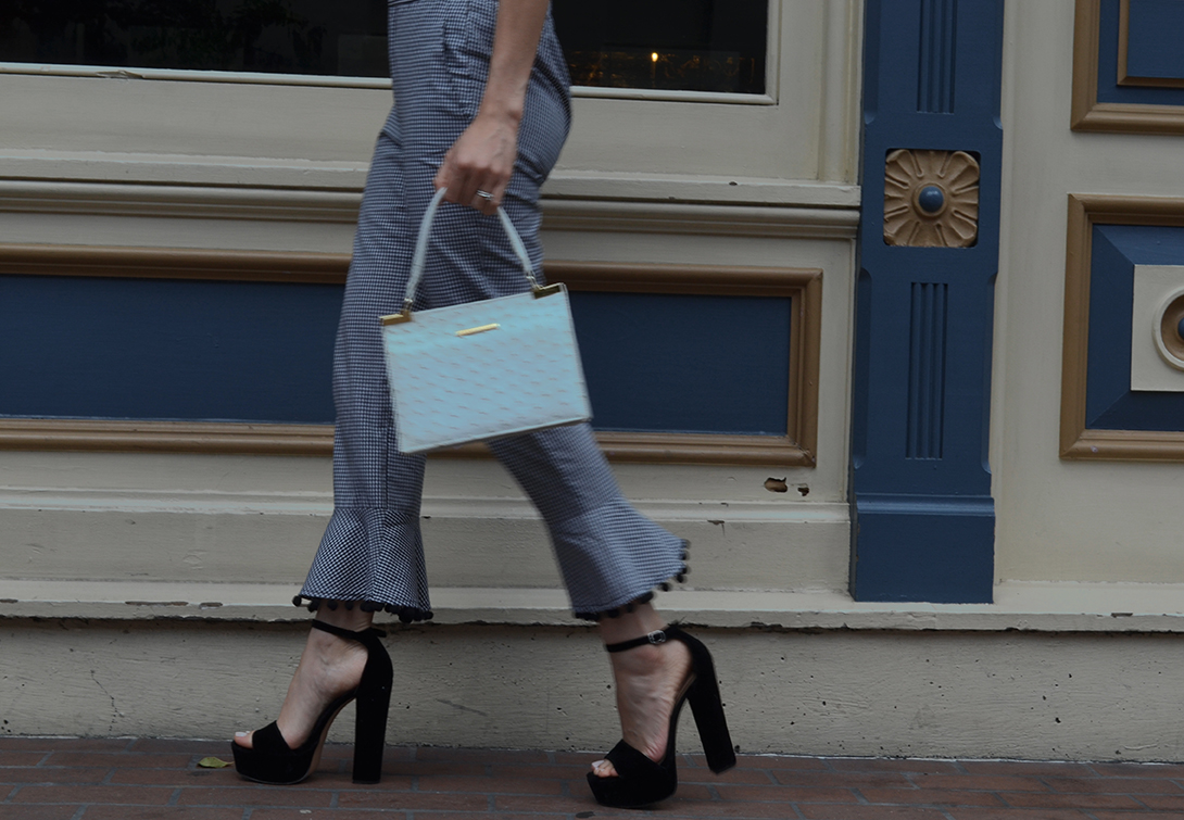 HortonPlazaHotel-SanDiego-KarlaVargas-MyStyle-MyStylosophy-GinghamPants-Summer2017-HowToWearHingham-VintageStyle-SanDiegoStyleBlogger-MexicanBlogger