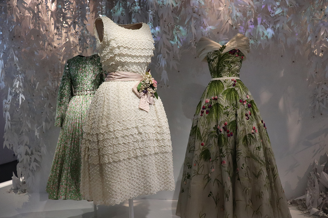 ChristianDior-Paris-GoldenAge-Dior-DiorGowns-Gowns-ParisExhibit