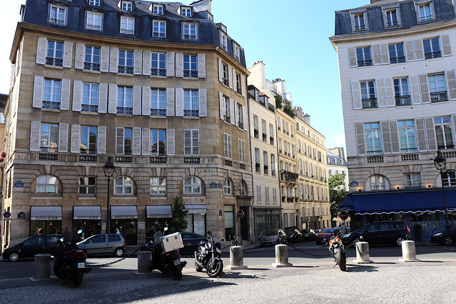karla vargas-mystylosophy-50slook-paris-parisstyle-parisstreets-chanel-chanelshoes-parisianstyle