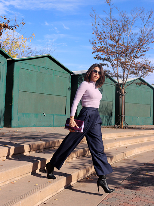 PurpleTop-BluePants-BlueCullottes-purpleclutch-KarlaVargas-FallStyle-SanDiegoStyle-SanDiegoStyleBlogger-Balboa-Balboapark