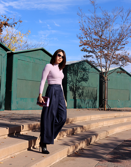 PurpleTop-BluePants-BlueCullottes-purpleclutch-KarlaVargas-FallStyle-SanDiegoStyle-SanDiegoStyleBlogger-Balboa-Balboapark