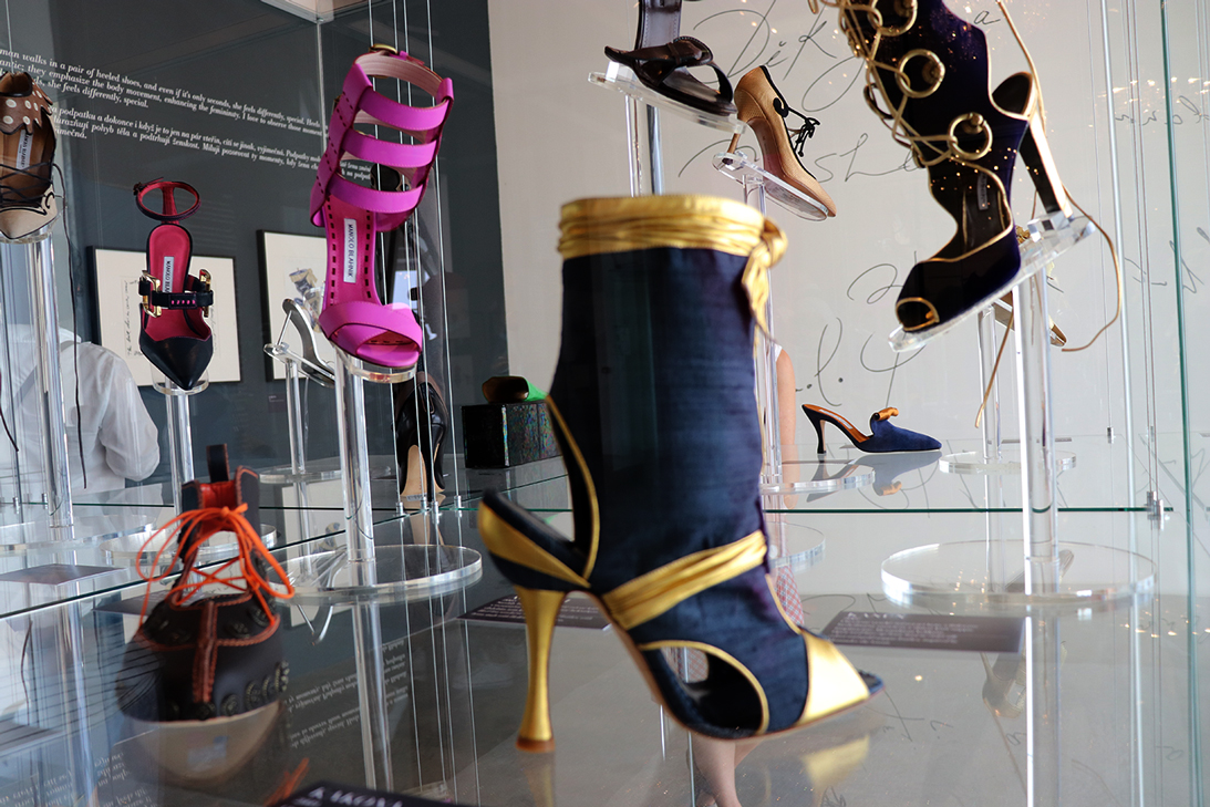 Manolos-manoloblahnik-blahnik-manolos-shoes-pumps-manoloshoes-shoelovers-shoedesigner-shoelove