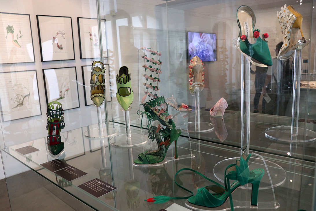 Manolos-manoloblahnik-blahnik-manolos-shoes-pumps-manoloshoes-shoelovers-shoedesigner-shoelove