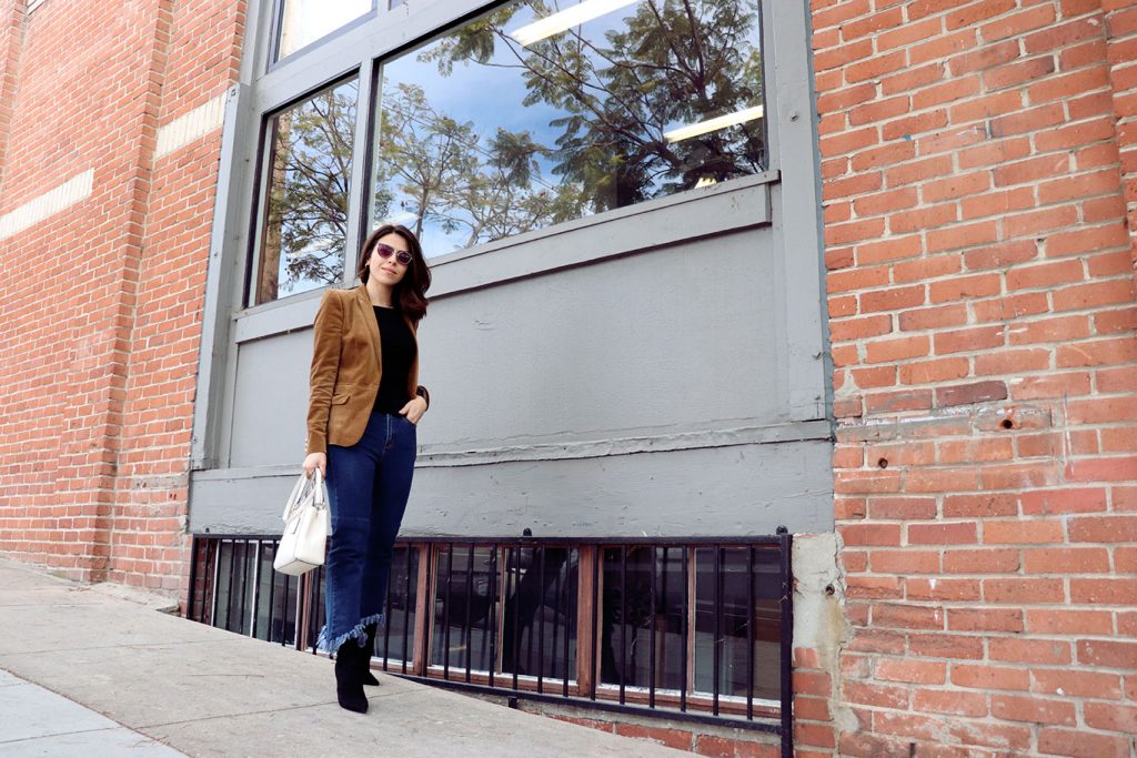 WinterStyle-Cali-California-Californiaweather-mystylosophy-blackboots-howto-howtostyle-velvetblazer-blazer-overthekneeboots