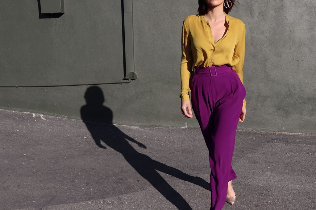 HowToWear-PantalonesMorados-PurplePants-70slook-70sStyle-80sStyle-KarlaVargas-MyStylosophy-StatementEarrings