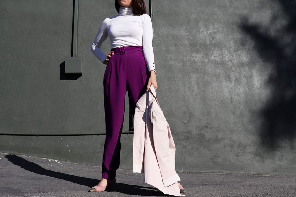 HowToWear-PantalonesMorados-PurplePants-70slook-70sStyle-80sStyle-KarlaVargas-MyStylosophy-StatementEarrings-WomenBlazer2018-womenblazertrend