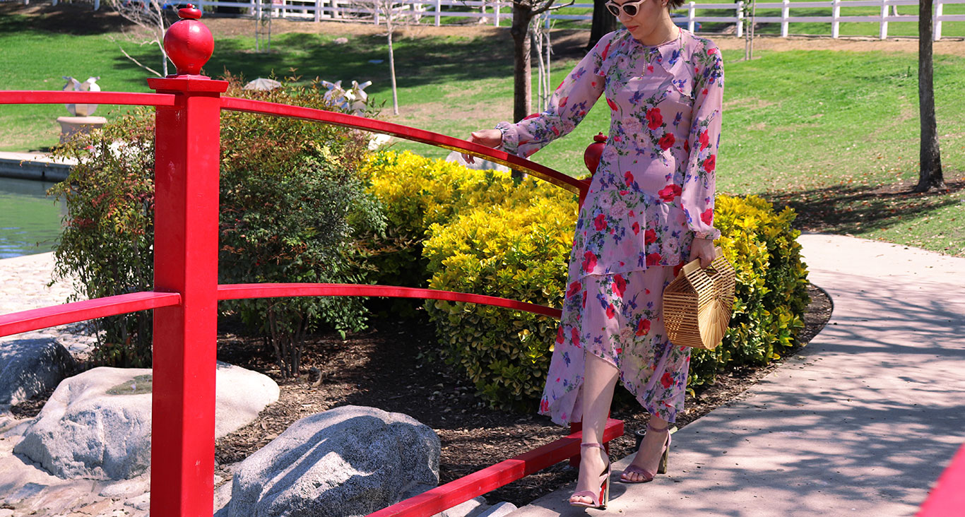 springstyle-spring-floraldress-pinkfloraldress-karlavargas-cultgaiastyle-sandiegoblogger-sandiegostyleblogger-mexicanblogger-pinkshoes