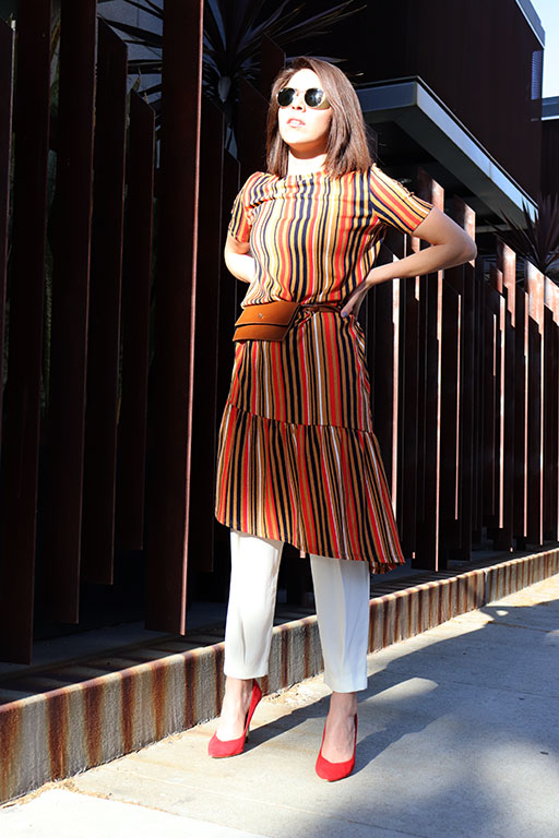 StripedLook-PersonalStyle-PersonalBlog-MyStylosophy-FunnyPacks-Trends2018-SpringTrends-Spring2018-RedPumps-WhitePants