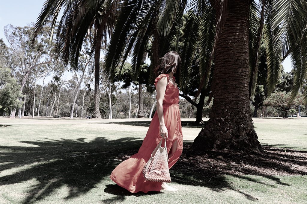 SanDiego-SanDiegoBlogger-PersonalStyle-SummerLook-SummerStyle-KarlaVargas-SanDiegoBlogger-SanDiegoStyleBlogger-FishnetBag-Bag-SummerBag