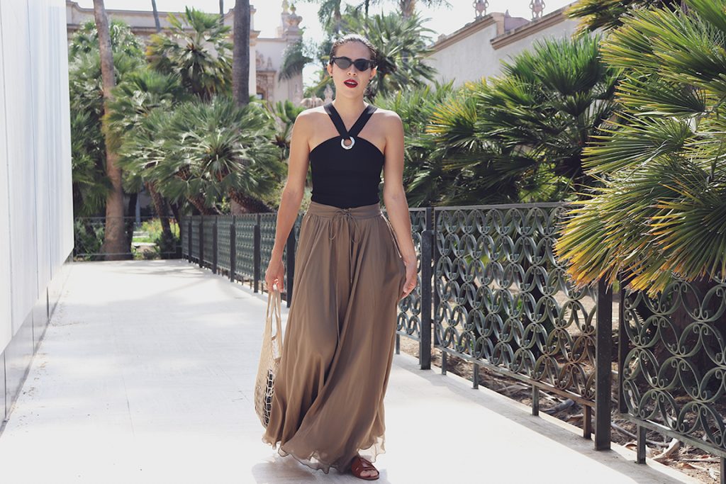 Shopping-ShoppingHabits-MyStyle-Early20s-KarlaVargas-SilkSkirt-ShopSmart