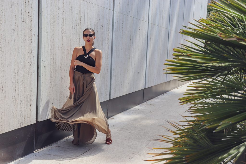 Shopping-ShoppingHabits-MyStyle-Early20s-KarlaVargas-SilkSkirt-ShopSmart