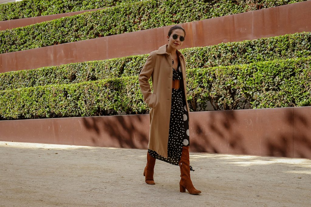 Fall-FallStyle-karlavargas-polkadot-polkadotdress-dressfall-falldress-karlavargas-coat-fallstyleideas-fall2018